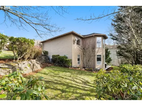 9216 NW Bartholomew Drive Portland OR 97229
