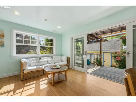 6007 SE 14th Avenue Portland OR 97202