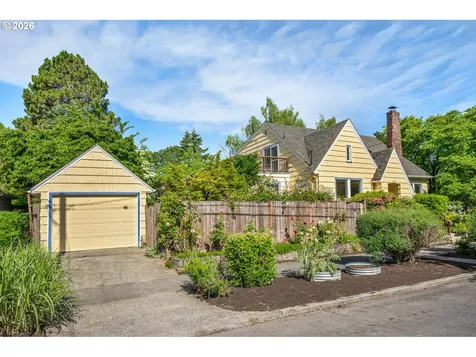 6007 SE 14th Avenue Portland OR 97202