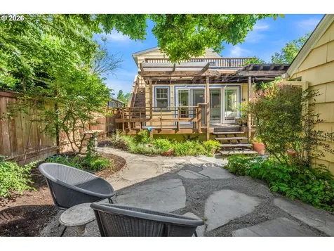 6007 SE 14th Avenue Portland OR 97202