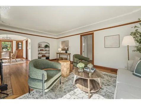 6007 SE 14th Avenue Portland OR 97202