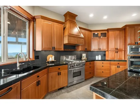 714 Sommerset Road Woodland WA 98674
