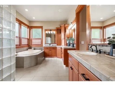 714 Sommerset Road Woodland WA 98674