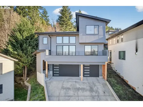 133 Cedar Falls Drive Kelso WA 98626