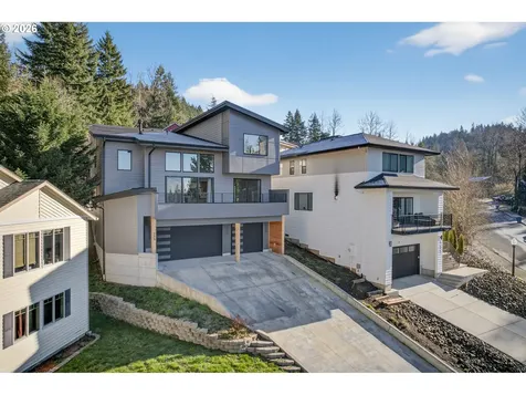 133 Cedar Falls Drive Kelso WA 98626