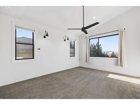133 Cedar Falls Drive Kelso WA 98626