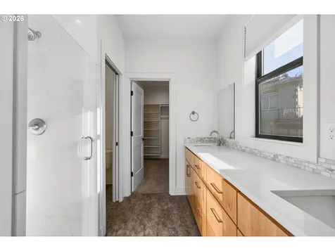 133 Cedar Falls Drive Kelso WA 98626
