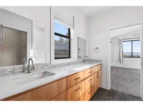 133 Cedar Falls Drive Kelso WA 98626