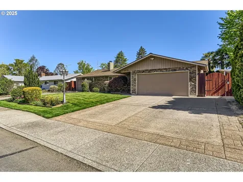 1475 NE Oleander Lane Hillsboro OR 97124