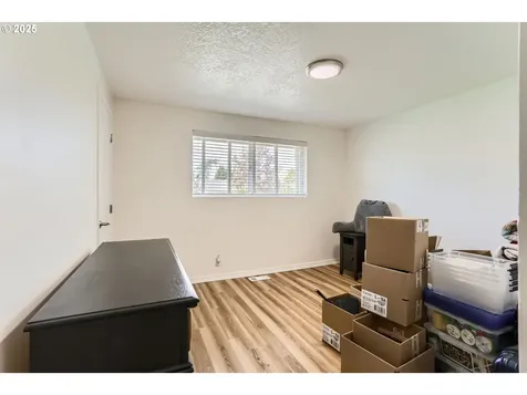 1475 NE Oleander Lane Hillsboro OR 97124