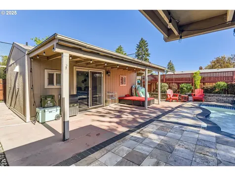 1475 NE Oleander Lane Hillsboro OR 97124