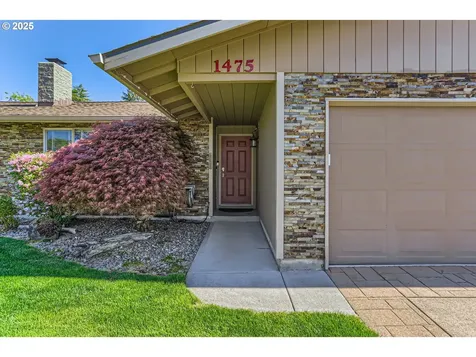 1475 NE Oleander Lane Hillsboro OR 97124