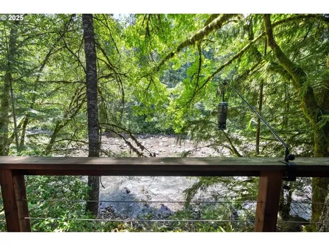 70198 E Barlow Trail Road Rhododendron OR 97049