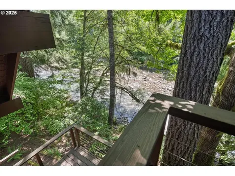 70198 E Barlow Trail Road Rhododendron OR 97049