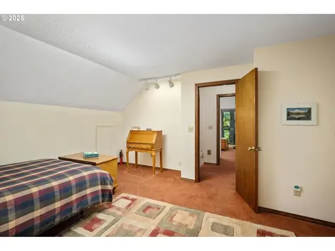 70198 E Barlow Trail Road Rhododendron OR 97049