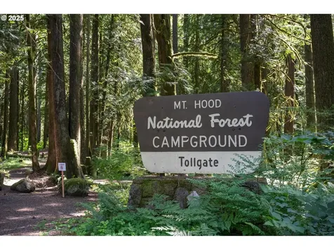 70198 E Barlow Trail Road Rhododendron OR 97049