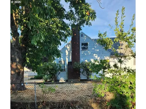 6410 SE Ogden Street Portland OR 97206