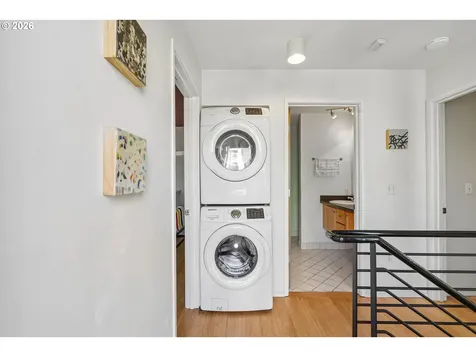 5910 NE Hoyt Street Portland OR 97213