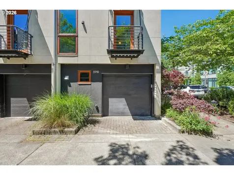 5910 NE Hoyt Street Portland OR 97213