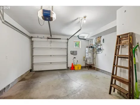 5910 NE Hoyt Street Portland OR 97213