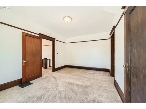 1203 SE 53rd Avenue Portland OR 97215
