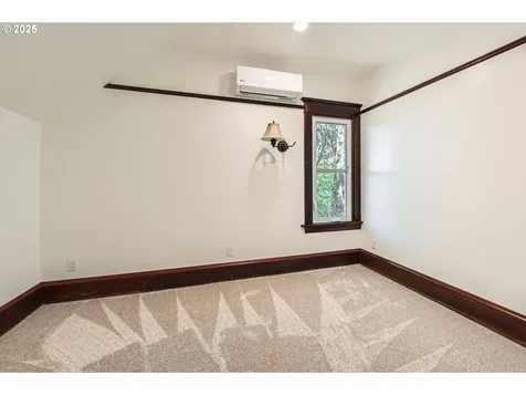 1203 SE 53rd Avenue Portland OR 97215