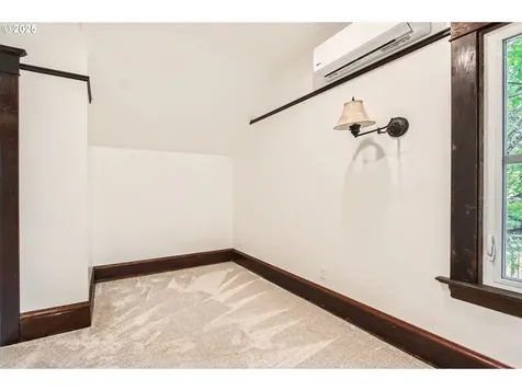 1203 SE 53rd Avenue Portland OR 97215