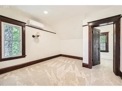 1203 SE 53rd Avenue Portland OR 97215