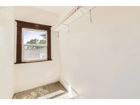 1203 SE 53rd Avenue Portland OR 97215
