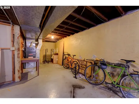 1203 SE 53rd Avenue Portland OR 97215