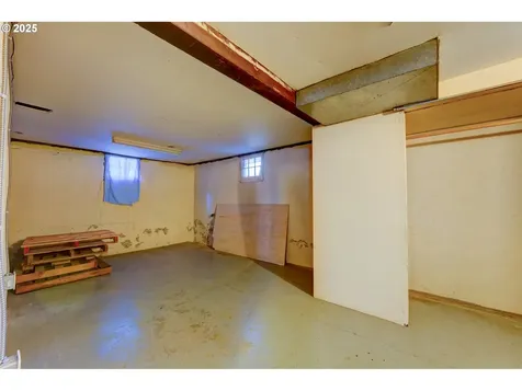 1203 SE 53rd Avenue Portland OR 97215