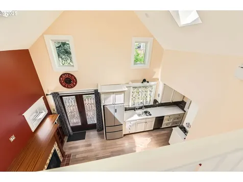 1203 SE 53rd Avenue Portland OR 97215