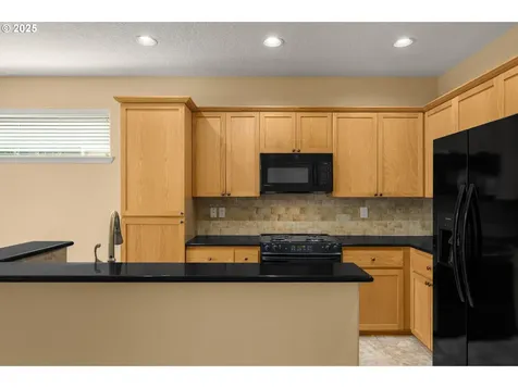 532 NE Caden Avenue Hillsboro OR 97124