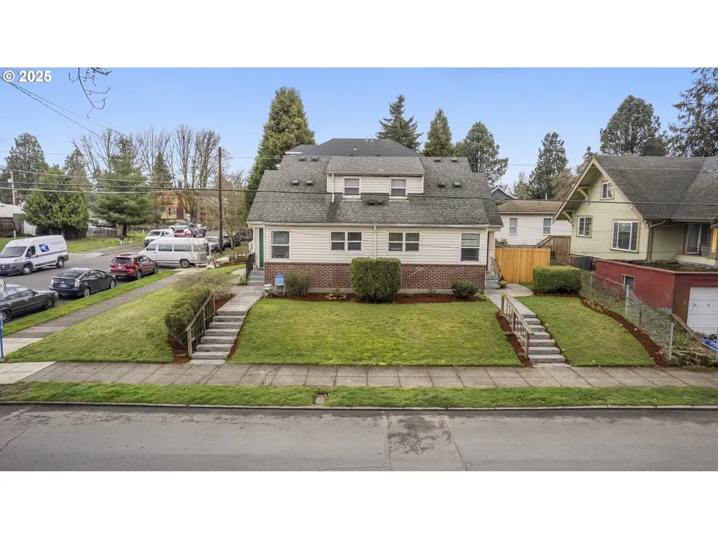 2208 N Kilpatrick Street Portland OR 97217
