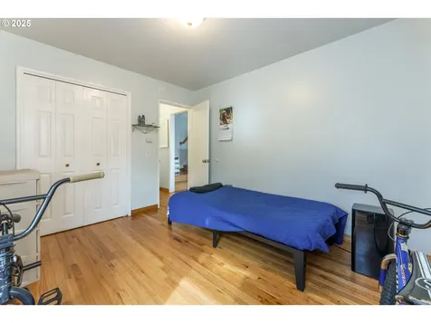 2208 N Kilpatrick Street Portland OR 97217