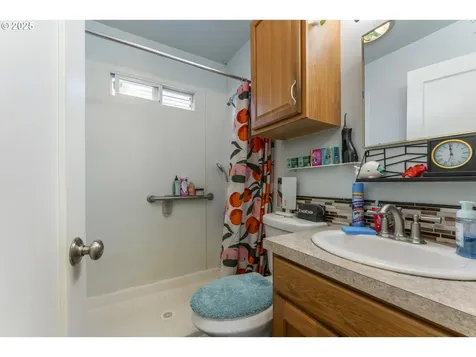 2208 N Kilpatrick Street Portland OR 97217