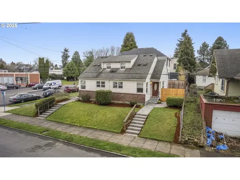 2208 N Kilpatrick Street Portland OR 97217