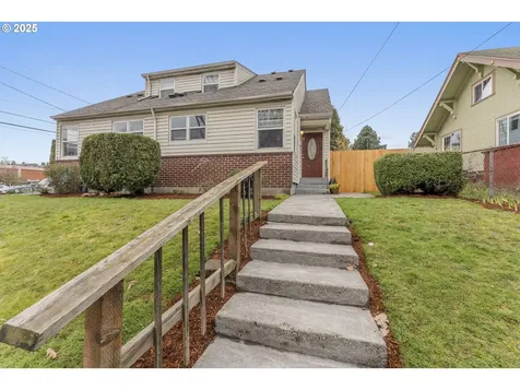 2208 N Kilpatrick Street Portland OR 97217