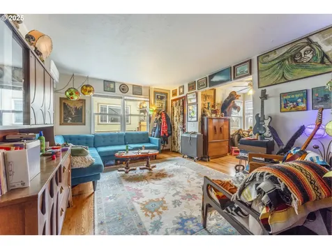 2208 N Kilpatrick Street Portland OR 97217
