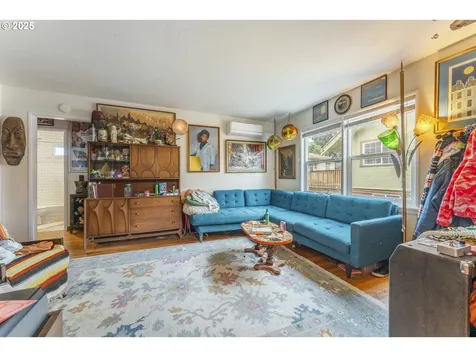 2208 N Kilpatrick Street Portland OR 97217