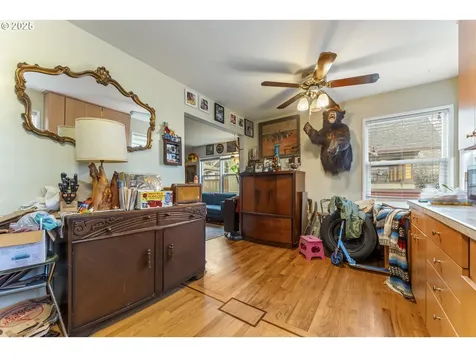 2208 N Kilpatrick Street Portland OR 97217