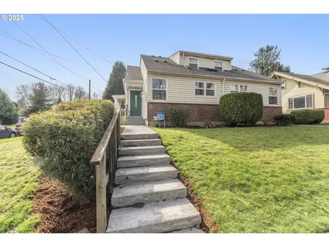 2208 N Kilpatrick Street Portland OR 97217