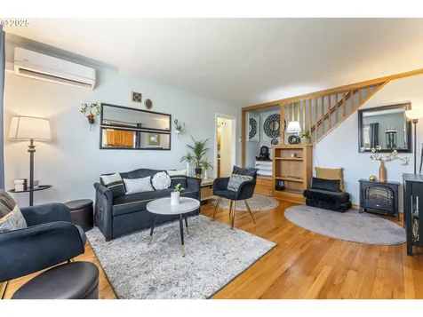 2208 N Kilpatrick Street Portland OR 97217
