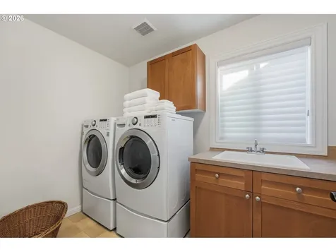 4024 SE Crystal Springs Boulevard Portland OR 97202