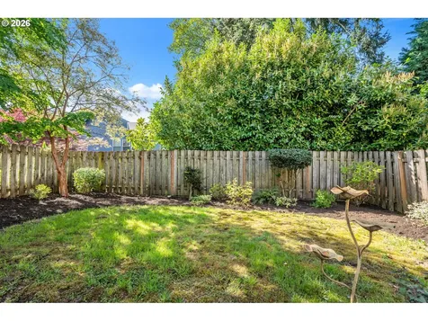 4024 SE Crystal Springs Boulevard Portland OR 97202