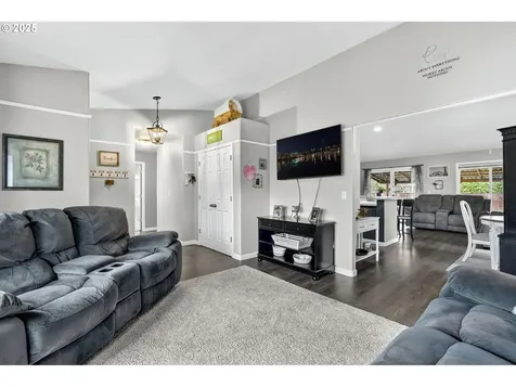 3915 SE 14th Street Gresham OR 97080