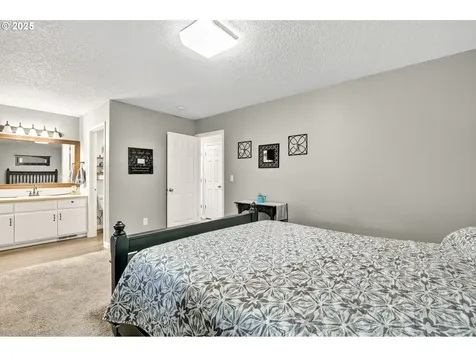 3915 SE 14th Street Gresham OR 97080