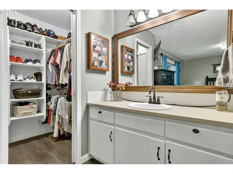 3915 SE 14th Street Gresham OR 97080