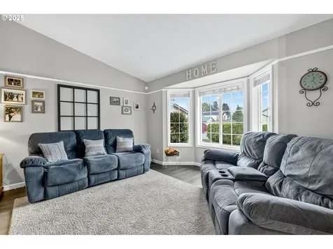 3915 SE 14th Street Gresham OR 97080