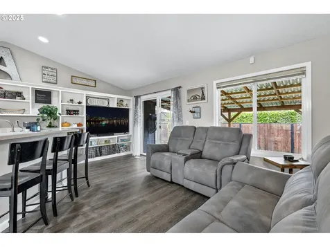 3915 SE 14th Street Gresham OR 97080